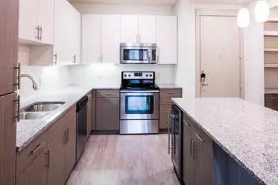 4020 Gilbert Avenue #203, Dallas, TX 75219 - Photo 5