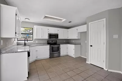 6057 Hillglen Drive, Watauga, TX 76148 - Photo 13