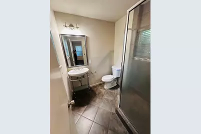 902 Crestview Drive, Sherman, TX 75092 - Photo 15