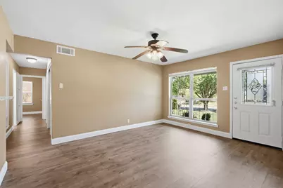 3725 Sheryl Drive, Mesquite, TX 75150 - Photo 5
