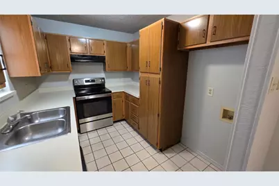 900 Meadow Circle N #906, Keller, TX 76248 - Photo 7