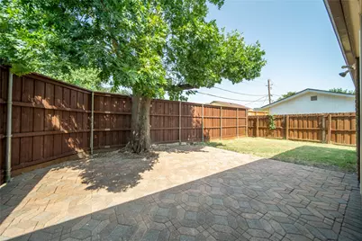13407 Hedgeapple Drive, Dallas, TX 75243 - Photo 5