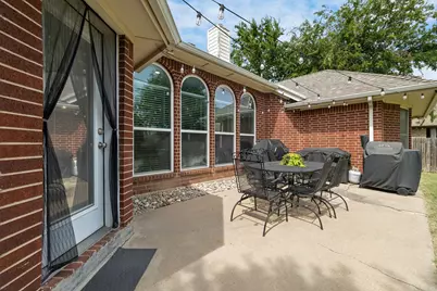 301 Carriage Lane, Saginaw, TX 76179 - Photo 39