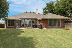 301 Carriage Ln, Saginaw, TX 76179 - Photo 33
