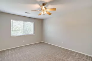 2875 Grandview Dr, Grand Prairie, TX 75052 - Photo 17
