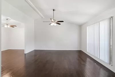 3709 Yaupon Drive, Grand Prairie, TX 75052 - Photo 5