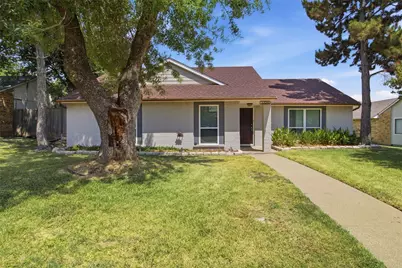 3709 Yaupon Drive, Grand Prairie, TX 75052 - Photo 1