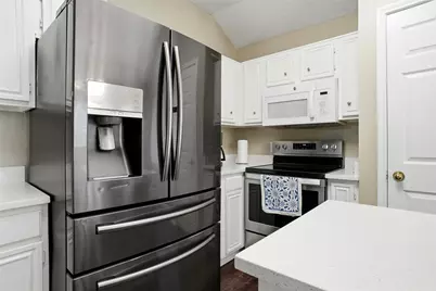 7108 Summerset Drive, Benbrook, TX 76126 - Photo 15
