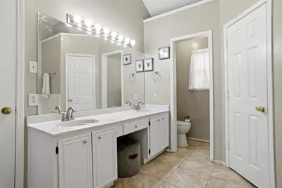 7108 Summerset Drive, Benbrook, TX 76126 - Photo 19