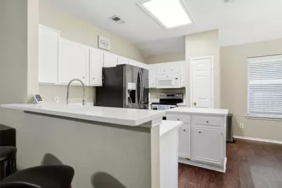 7108 Summerset Drive, Benbrook, TX 76126 - Photo 11