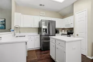 7108 Summerset Dr, Benbrook, TX 76126 - Photo 13