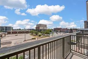 330 Austin Ave, Waco, TX 76701 - Photo 11