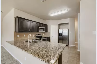 10212 Almondtree Drive, Fort Worth, TX 76140 - Photo 11