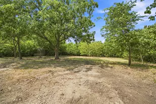 205 Lazy Ln, Red Oak, TX 75154 - Photo 15