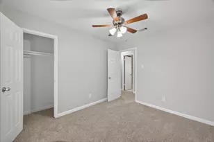 3250 Pacesetter Dr, Dallas, TX 75241 - Photo 13