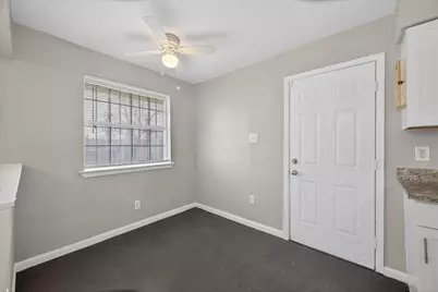 3250 Pacesetter Drive, Dallas, TX 75241 - Photo 9