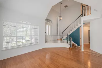 10503 Waters Drive, Irving, TX 75063 - Photo 7