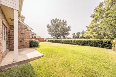 10503 Waters Drive, Irving, TX 75063 - Photo 33