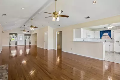 140 Pin Oak Drive, Mabank, TX 75156 - Photo 13