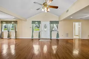 140 Pinoak Dr, Mabank, TX 75156 - Photo 9