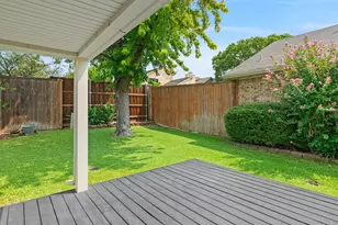2107 Rose Cliff Ln, Carrollton, TX 75007 - Photo 23