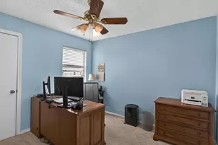 2107 Rose Cliff Ln, Carrollton, TX 75007 - Photo 21