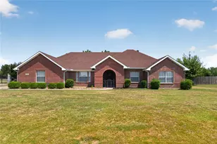 10257 E Rancho Diego Ln, Fort Worth, TX 76036 - Photo 5