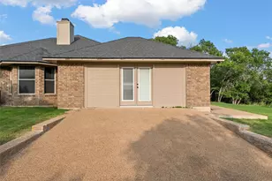 3044 Oak Ridge Rd, Crawford, TX 76638 - Photo 21