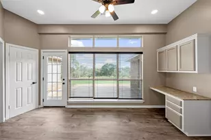 3044 Oak Ridge Rd, Crawford, TX 76638 - Photo 11