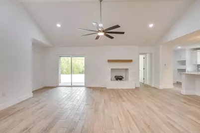 8613 Marys Creek Drive, Benbrook, TX 76116 - Photo 17