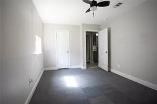 2121 San Jose, Fort Worth, TX 76112 - Photo 3