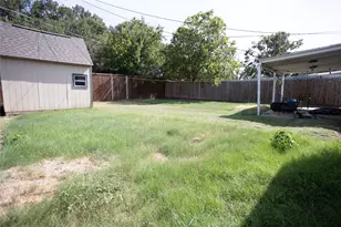 2121 San Jose, Fort Worth, TX 76112 - Photo 21
