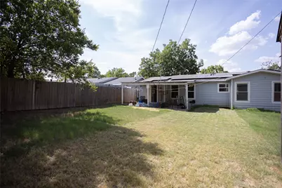 2121 San Jose, Fort Worth, TX 76112 - Photo 25