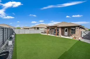 1528 Grassy Knl Trl, Little Elm, TX 76227 - Photo 19