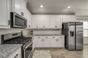 1528 Grassy Knl Trl, Little Elm, TX 76227 - Photo 11