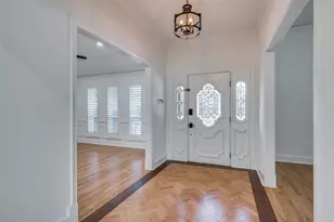 7018 Deloache, Dallas, TX 75225 - Photo 3