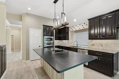 900 Muirfield Drive, Mansfield, TX 76063 - Photo 13