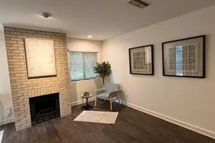 2633 McCart Ave, Fort Worth, TX 76110 - Photo 5