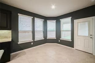 4004 Stonetrail Dr, Denton, TX 76210 - Photo 9