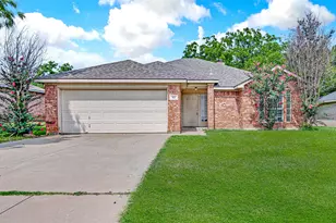 412 Dakota Dr, Joshua, TX 76058 - Photo 1