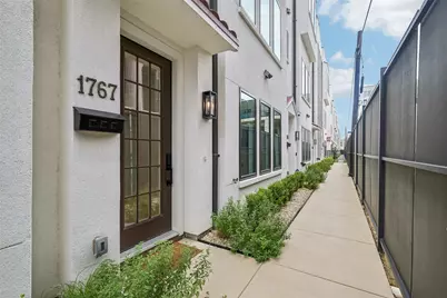 1767 Novela Way, Dallas, TX 75215 - Photo 21