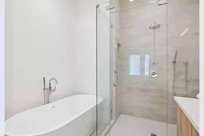1767 Novela Way, Dallas, TX 75215 - Photo 9