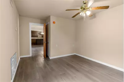708 E Commerce, Mexia, TX 76667 - Photo 7