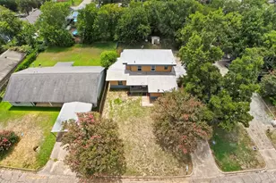 708 E Commerce, Mexia, TX 76667 - Photo 21