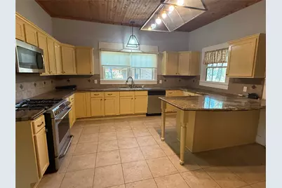 374 S Preston Street, Van Alstyne, TX 75495 - Photo 11