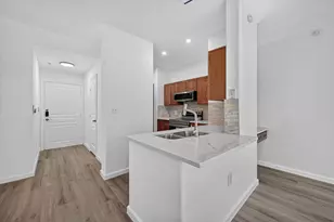 330 E Las Colinas Blvd E, Irving, TX 75039 - Photo 5
