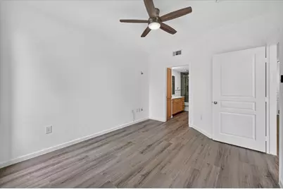 330 E Las Colinas Boulevard E #240, Irving, TX 75039 - Photo 15