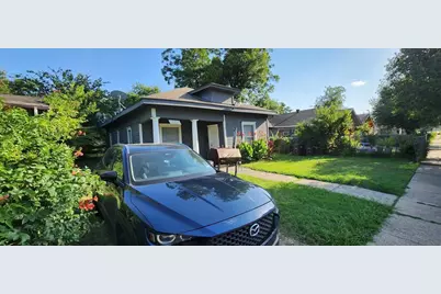 1320 Elm Wood Avenue, Fort Worth, TX 76104 - Photo 3