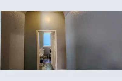 1320 Elm Wood Avenue, Fort Worth, TX 76104 - Photo 15