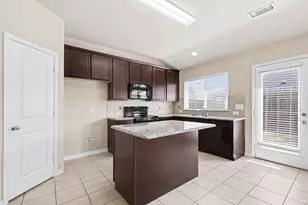 1412 Villa Paloma Blvd, Little Elm, TX 75068 - Photo 11